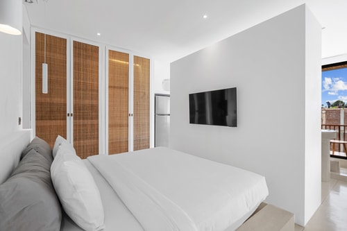 1BR Luxe Pererenan Apart | Pool, Near Café & Beach in Canggu, Bali — image 6
