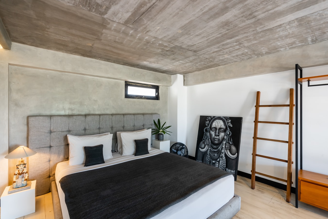 Loft 1K Futuristik dekat Pantai Double Six & Kafe - Seminyak, Bali — image 7