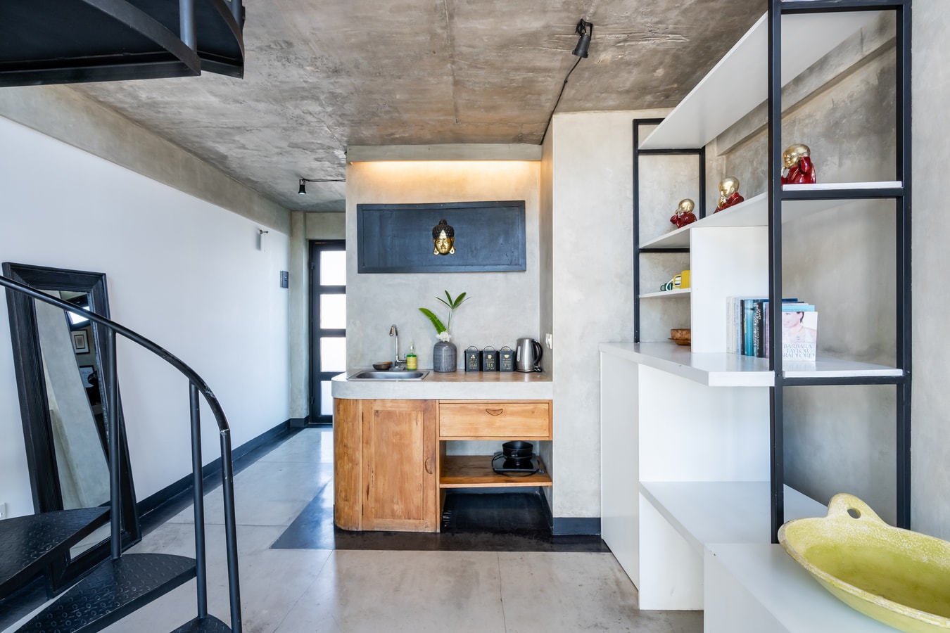 Loft 1K Futuristik dekat Pantai Double Six & Kafe - Seminyak, Bali — image 5