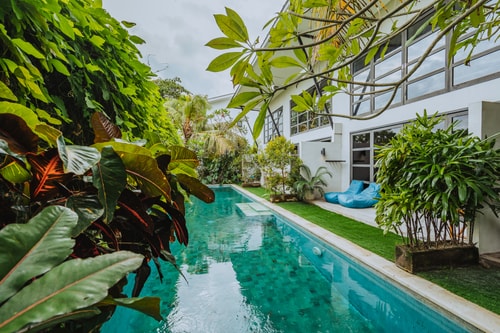 1BR Berawa Industrial Loft | BBQ Courtyard & Pool in Canggu, Bali — image 10
