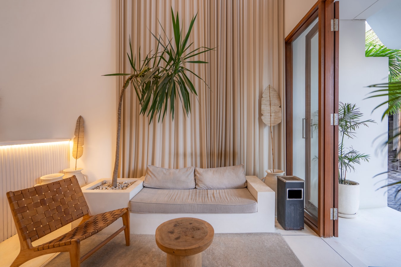 Modern 1BR Pererenan Apart | near Gyms & Beaches in Canggu, Bali — image 7