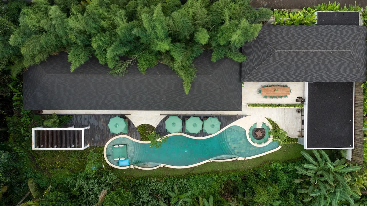 6 BR Glass Tropical Garden Residence Ubud — 6BR Residence Rental in Ubud — image 5
