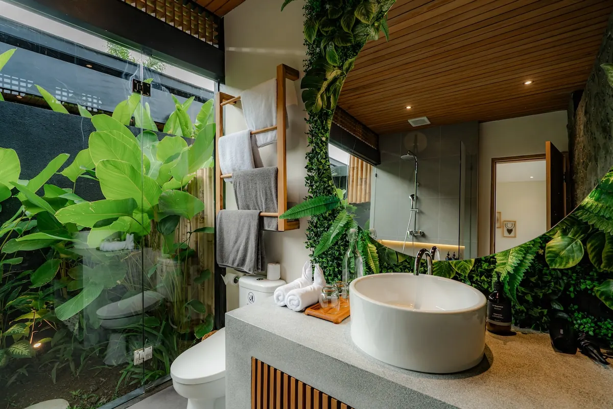 5 BR Rice-Field Infinity-Pool Villa Ubud — 5BR Villa Rental in Ubud — image 16