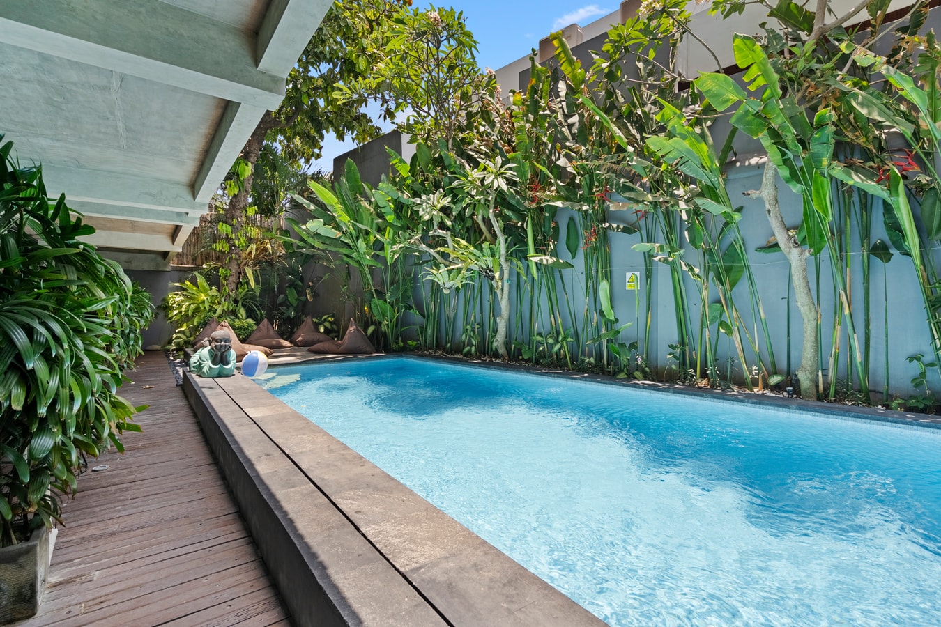 Loft 1BR Chic di Pusat Seminyak Dekat Pantai & Kafe - Seminyak, Bali — image 13