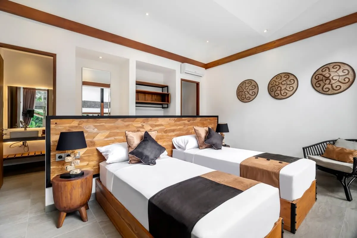 5 BR Tropical-Modern Jungle Villa Ubud — 5BR Villa Rental in Ubud — image 7