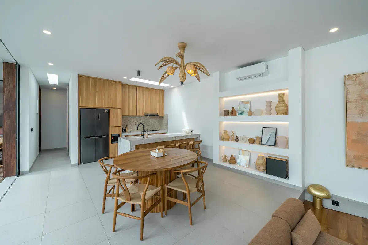 9 BR Tropical-Modern Group Estate Uluwatu — 9BR Estate Rental in Uluwatu — image 5