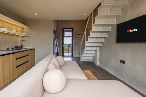 Designer 1BR Loft | Pool, Central Ubud near Palace - Ubud, Bali — image 2