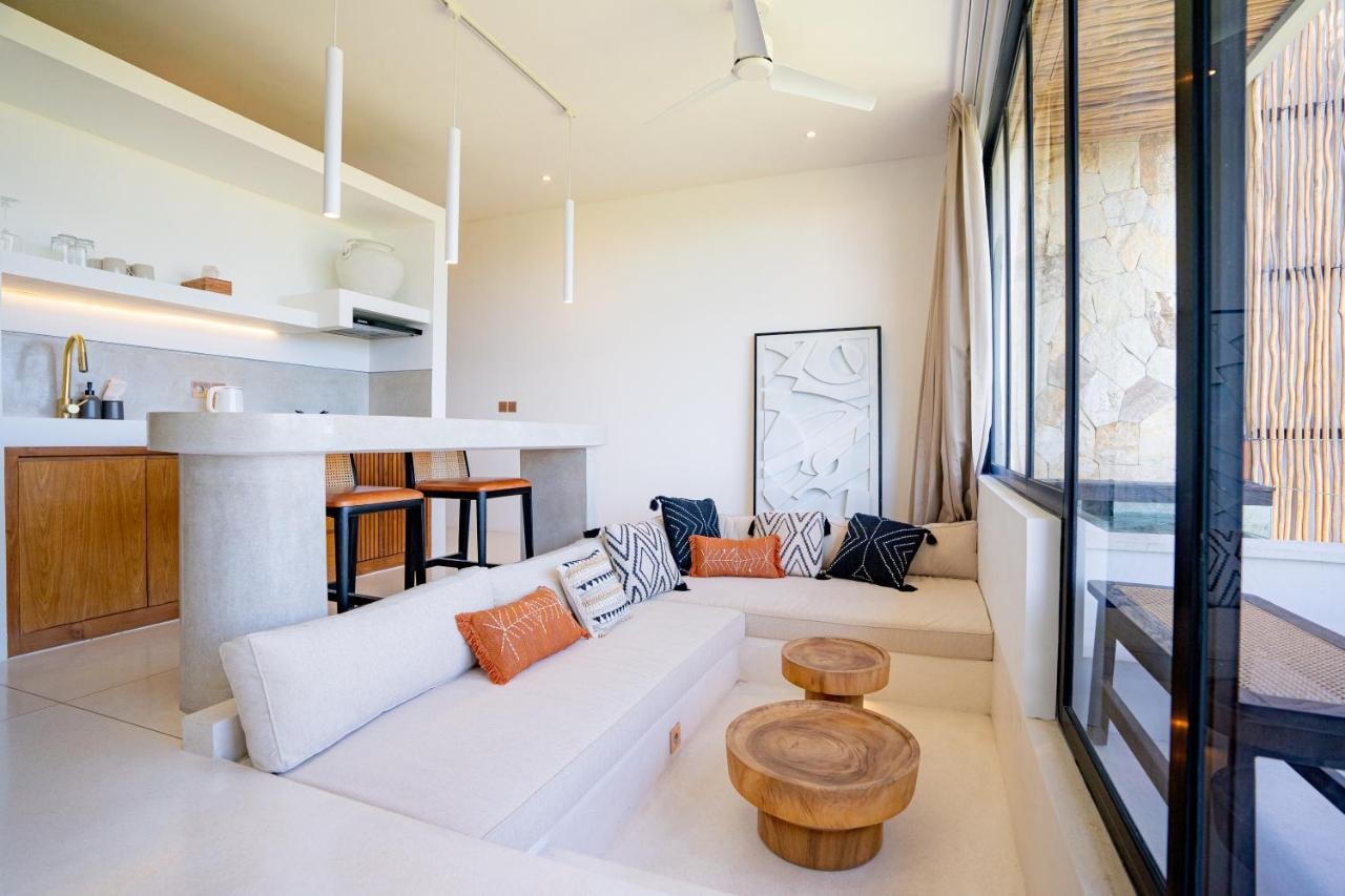 Sore 09 - 1BR Apartment with Pool, Pererenan in Pererenan, Bali — image 3