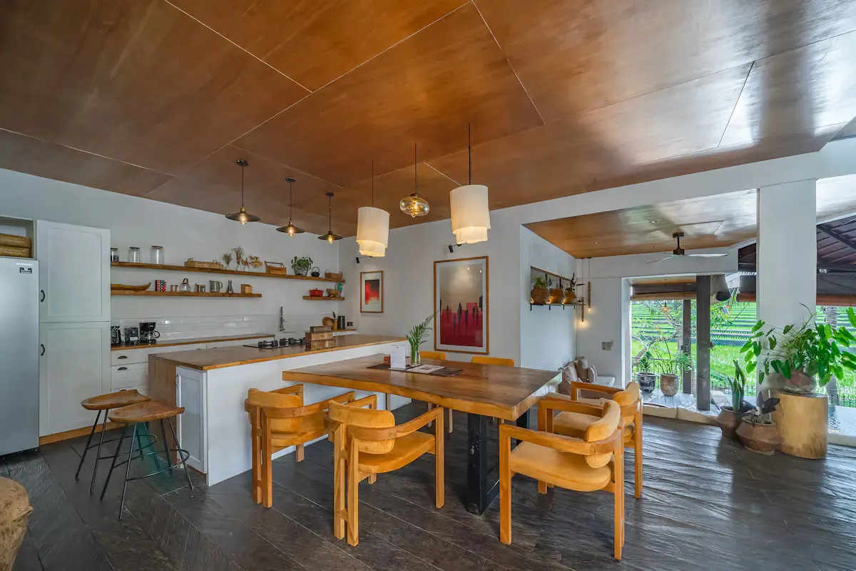 3 BR Infinity-Pool Garden Retreat Canggu — 3BR Villa Rental in Canggu — image 10