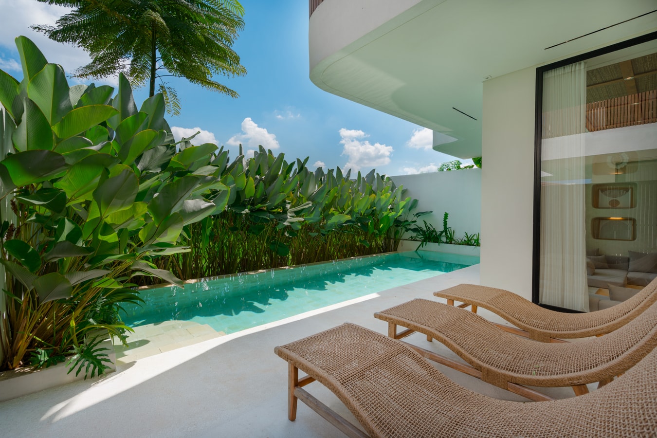 3BR New Paddy View Luxury Villa - Near Beach in Canggu, Bali — image 17
