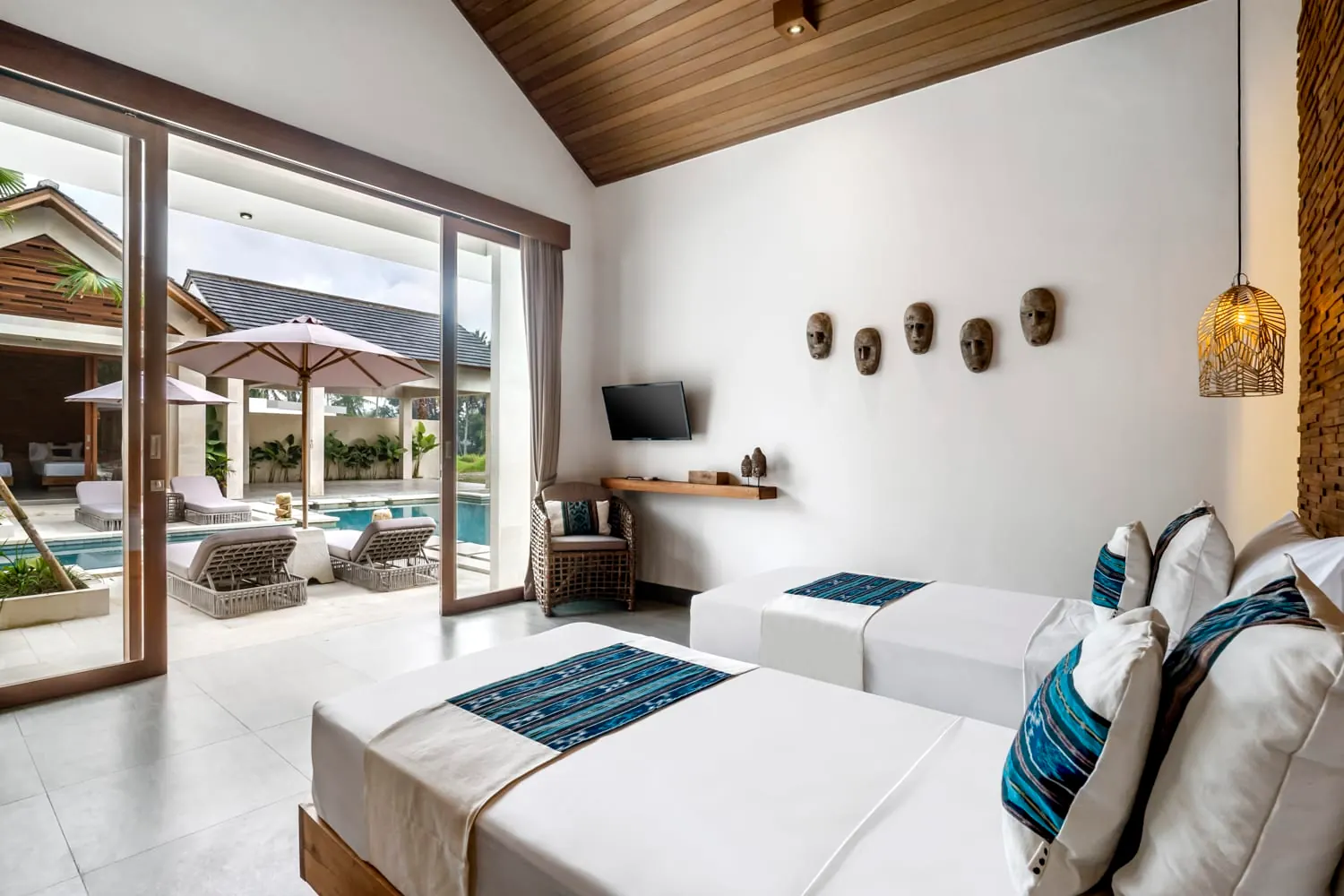 6 BR Courtyard Pool Retreat Ubud — 6BR Villa Rental in Ubud — image 14