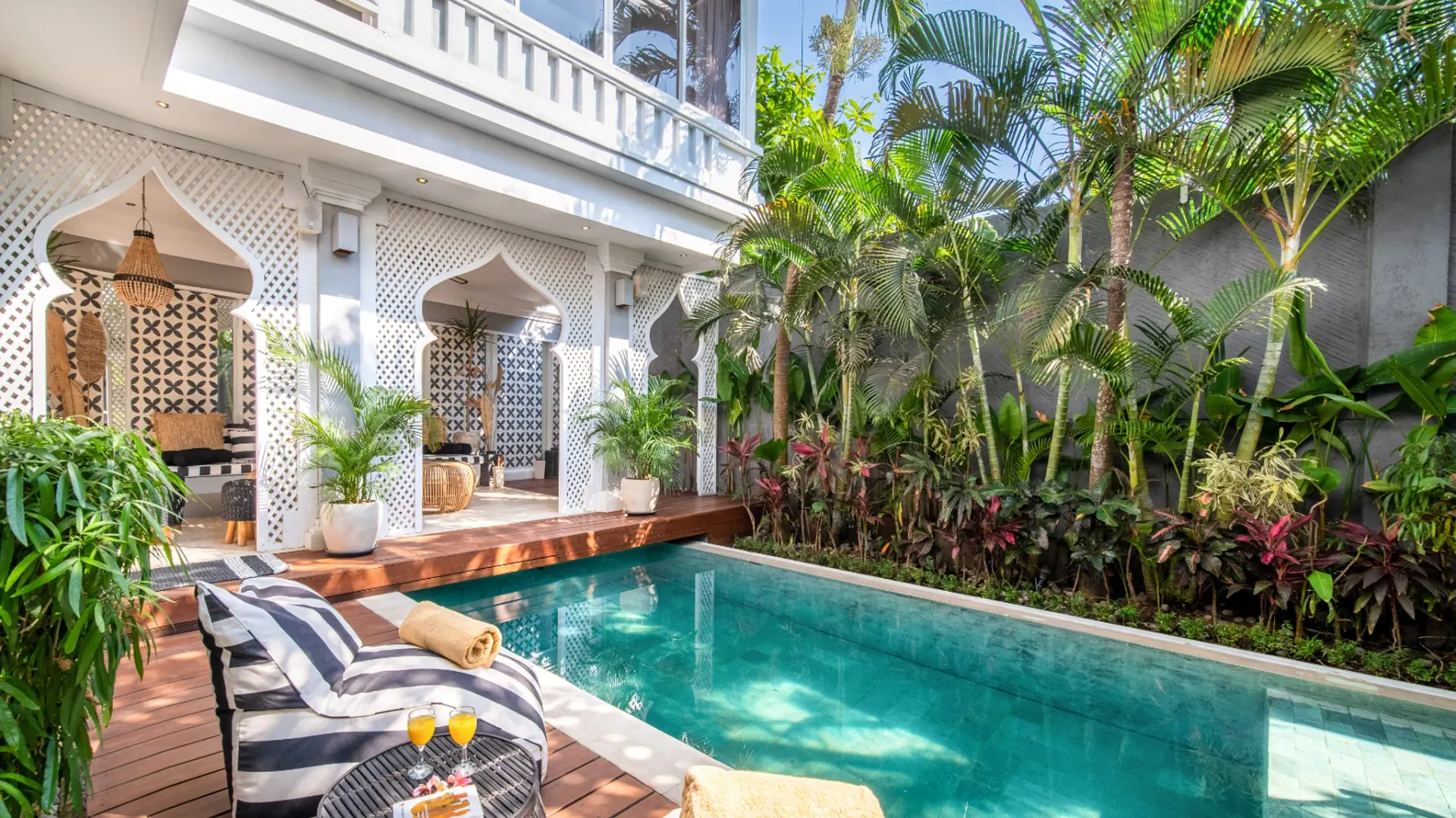 6 BR Infinity-Pool Family Villa Canggu — 6BR Villa Rental in Canggu
