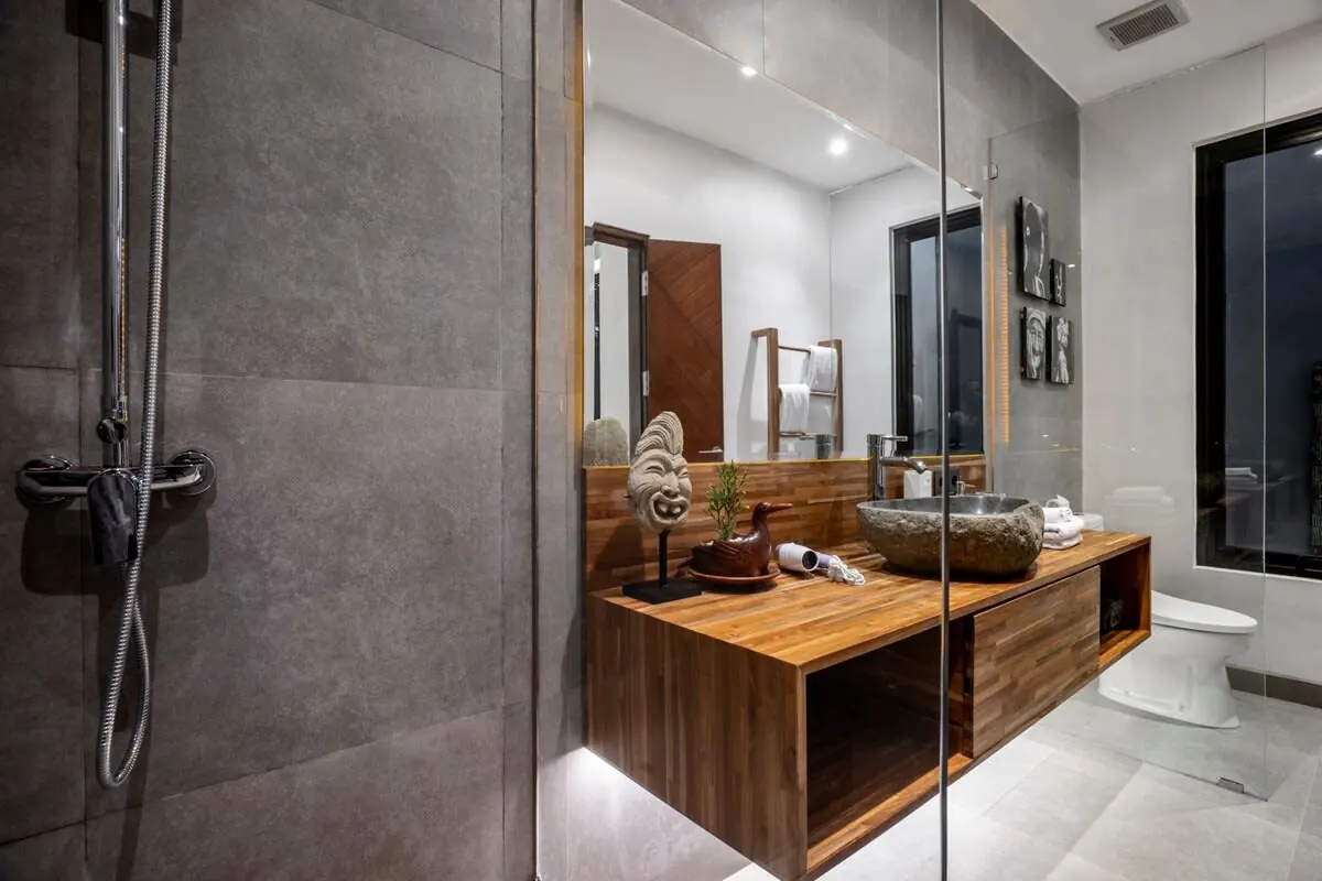 3 BR Tropical Garden Courtyard House Ubud — 3BR House Rental in Ubud — image 19