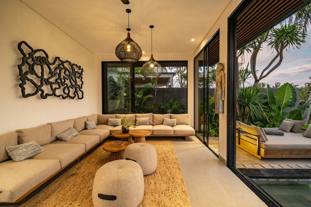 5 BR Designer Tropical-Modern Retreat Ubud — 5BR Villa Rental in Ubud — image 6
