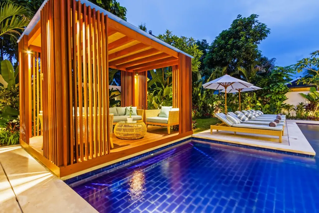 6 BR Tropical-Modern Garden Villa Seminyak — 6BR Villa Rental in Seminyak — image 5