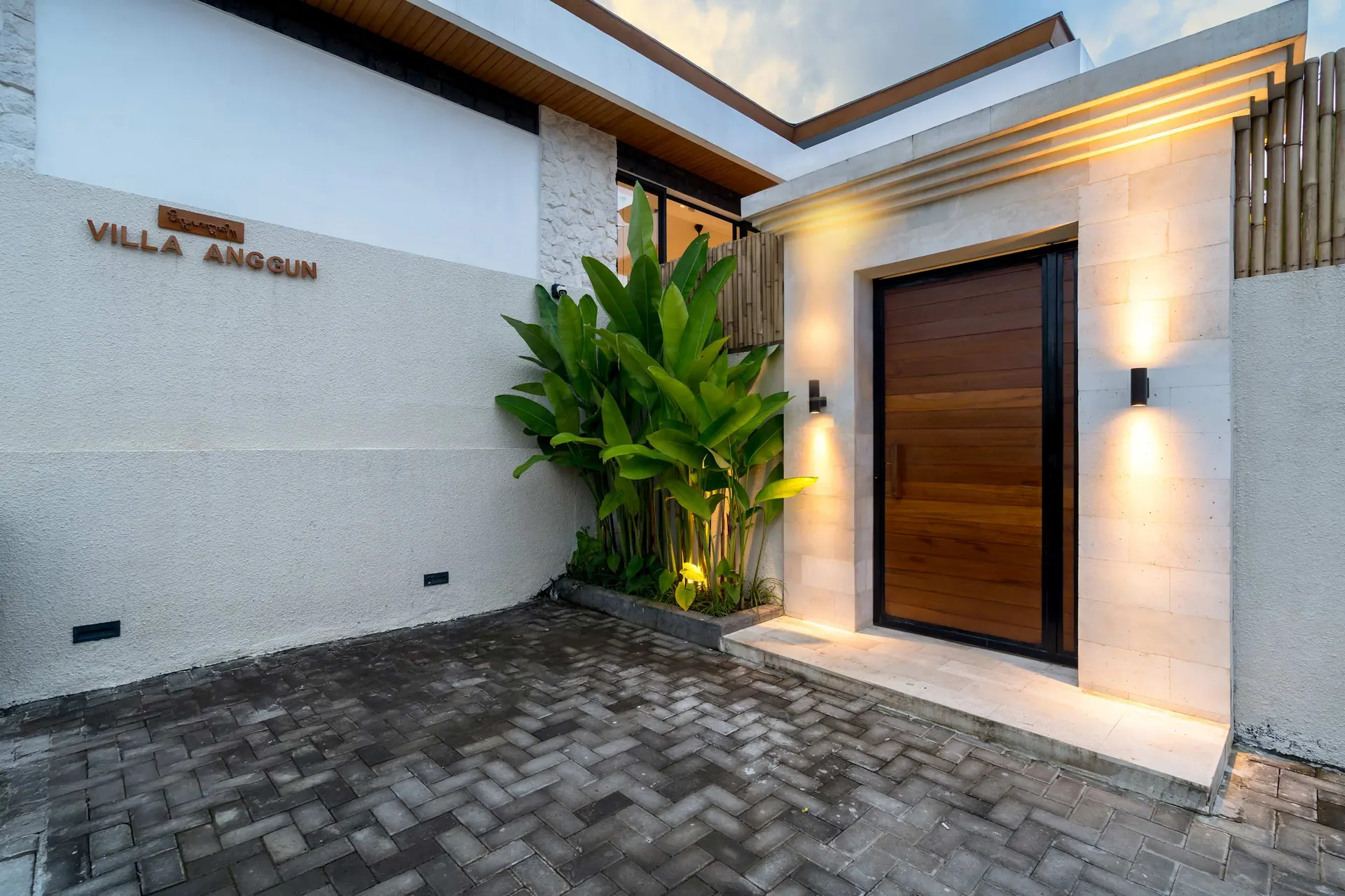 3 BR Rice-Field Pavilion Villa Ubud — 3BR Villa Rental in Ubud — image 1