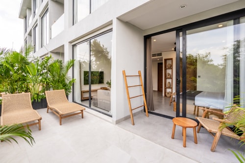 SM 206 - Studio with Balcony & Pool, Canggu in Canggu, Bali — image 1