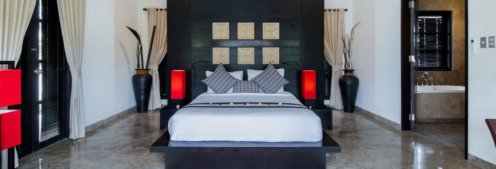 4 BR Tropical Garden Pool Villa Seminyak — 4BR Villa Rental in Seminyak — image 5