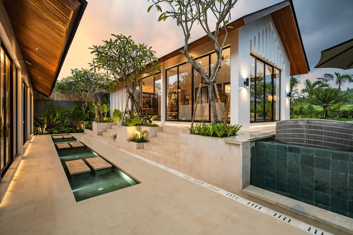 4 BR Tropical-Modern Pool Villa Ubud — 4BR Villa Rental in Ubud — image 3