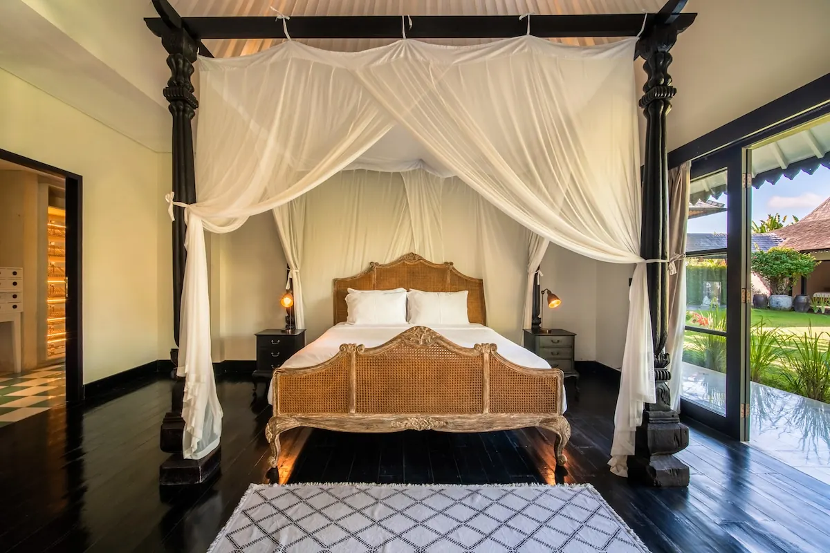 6 BR Pool Garden Residence Canggu — 6BR Residence Rental in Canggu — image 7