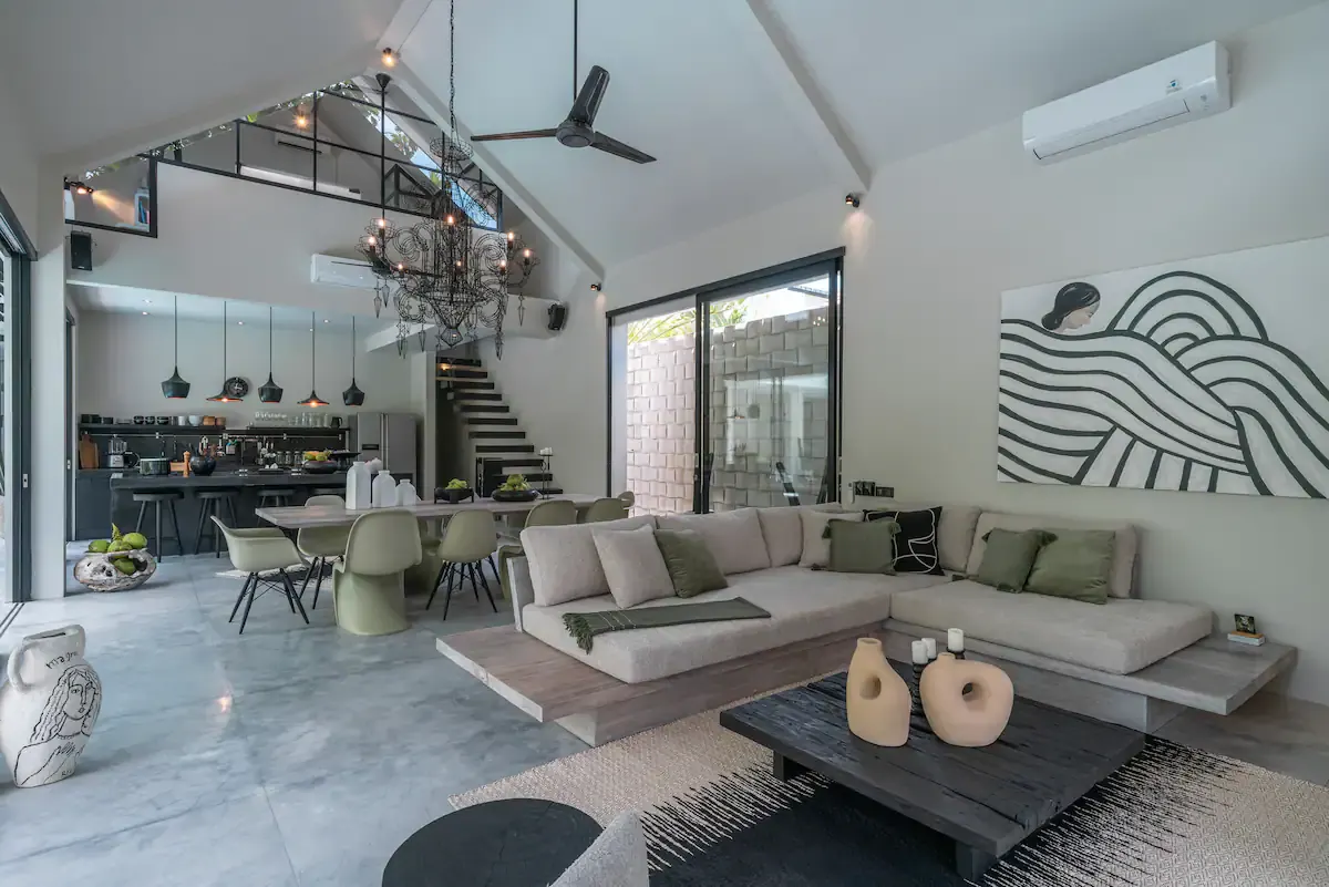 5 BR Rice-Field Pool Villa Canggu — 5BR Villa Rental in Canggu — image 14