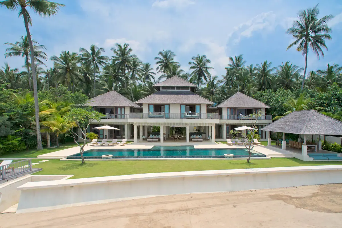 Siri Mendira - Villa Angsoka — 6BR Villa Rental in Candidasa