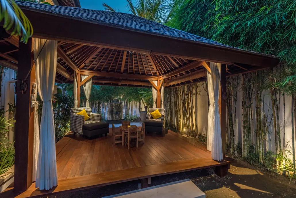 6 BR Architect-Designed Tropical Garden Villa Seminyak — 6BR Villa Rental in Seminyak — image 14