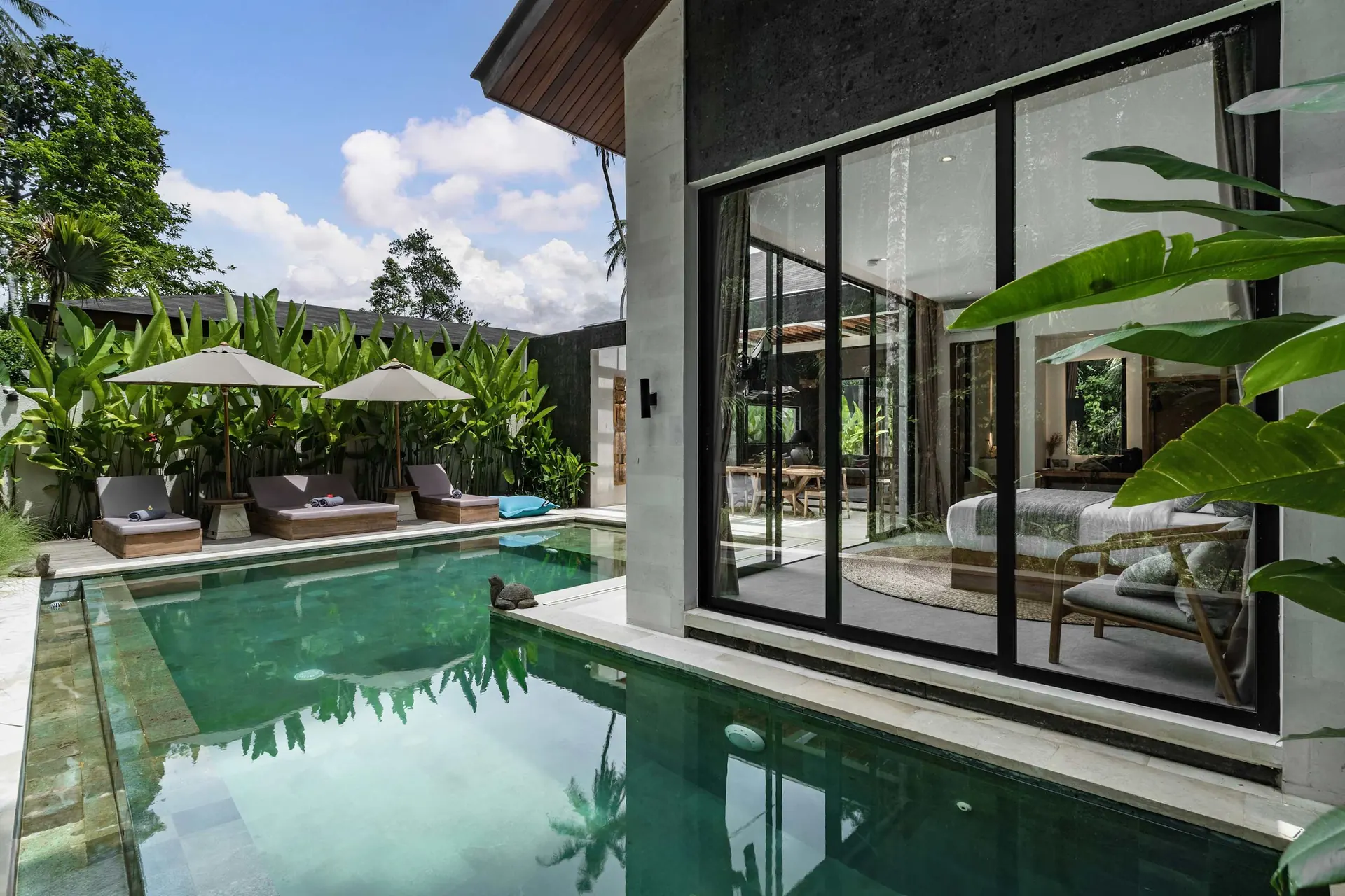 3 BR Tropical-Modern Jungle Villa Ubud — 3BR Villa Rental in Ubud — image 7