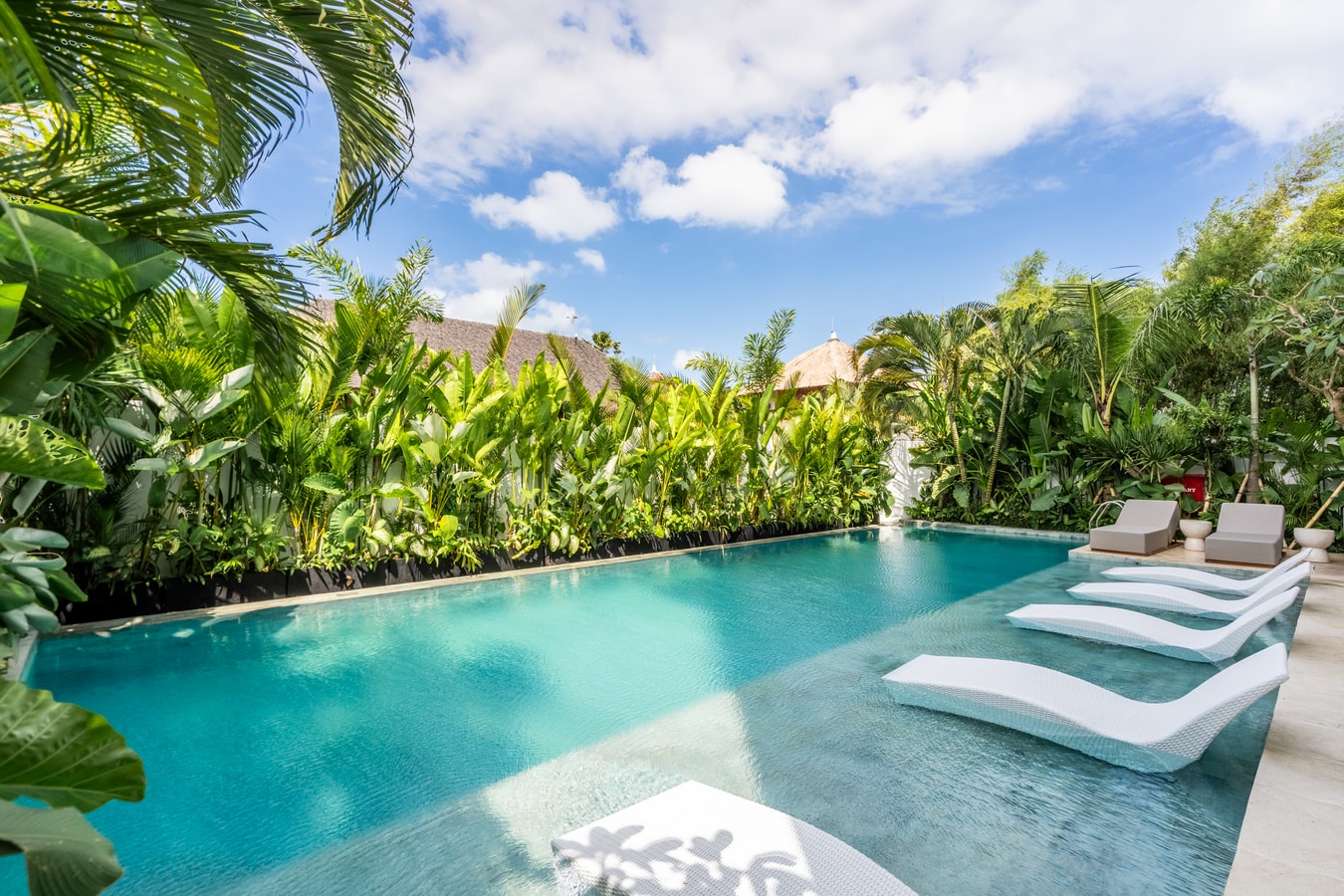 SM 206 - Studio with Balcony & Pool, Canggu in Canggu, Bali — image 11