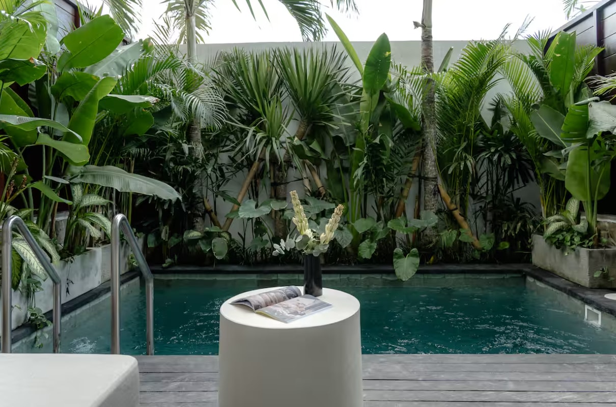 2BR Sleek Pool Villa | 750m to Beach | Hidden Gem! in Canggu, Bali — image 17