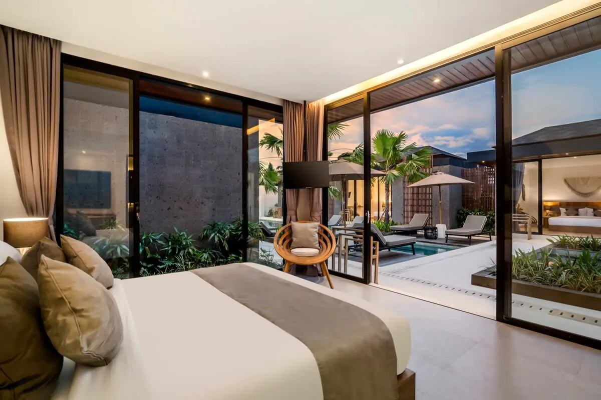 6 BR Rice-Field Tropical-Modern Villa Ubud — 6BR Villa Rental in Ubud — image 12