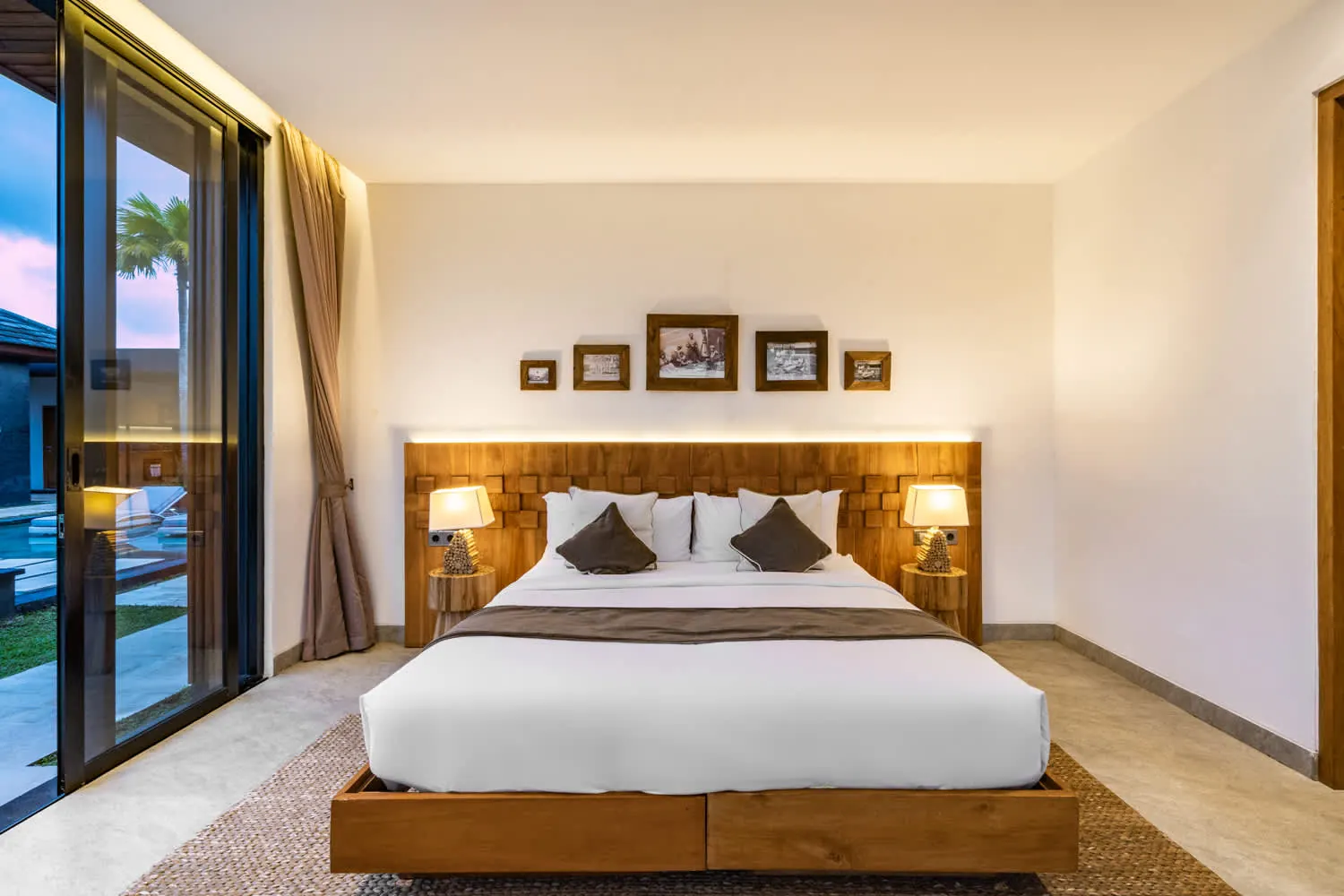 5 BR Rice-Field Courtyard Villa Ubud — 5BR Villa Rental in Ubud — image 7