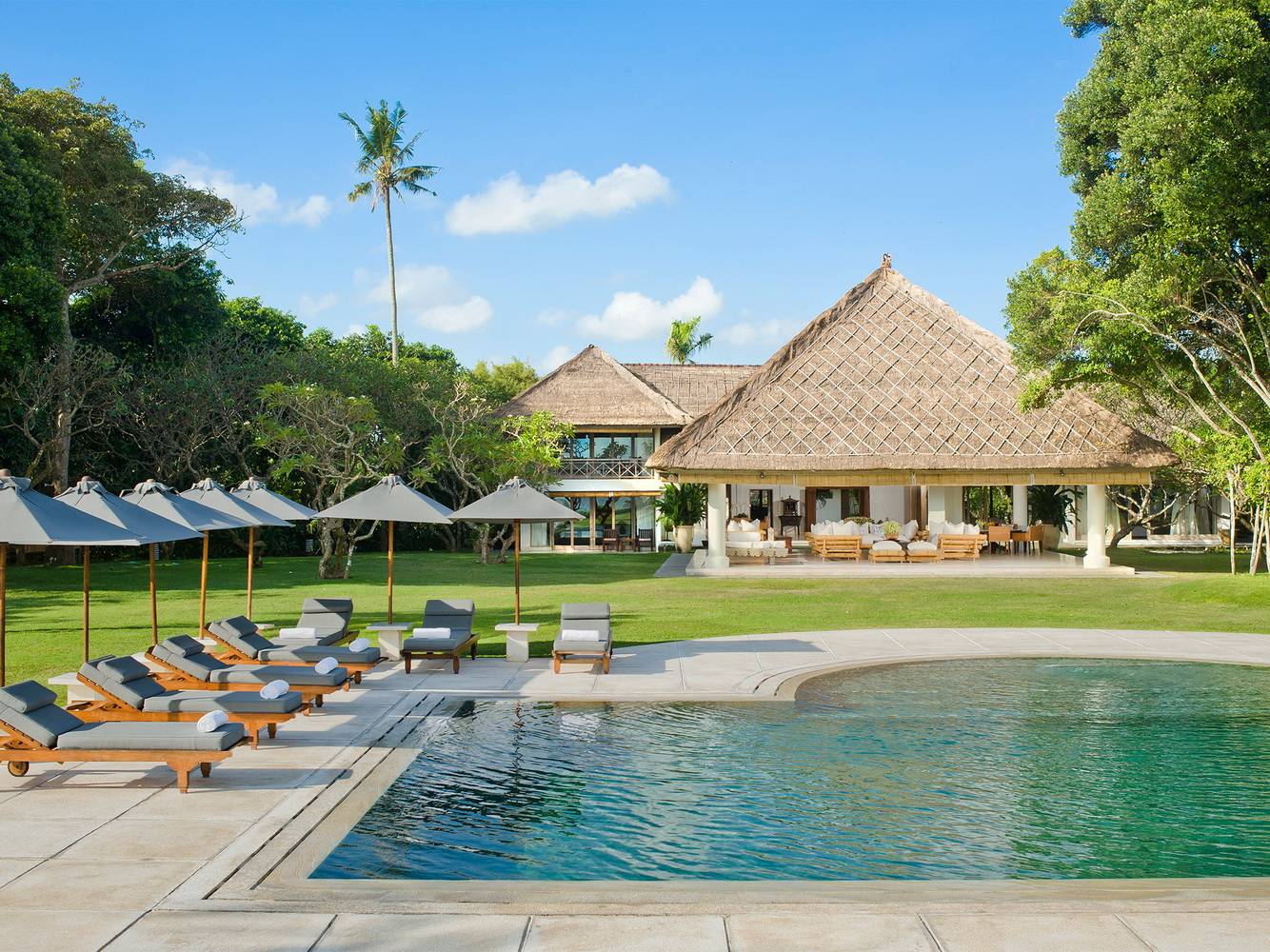 Villa 300 in batubelig — image 8