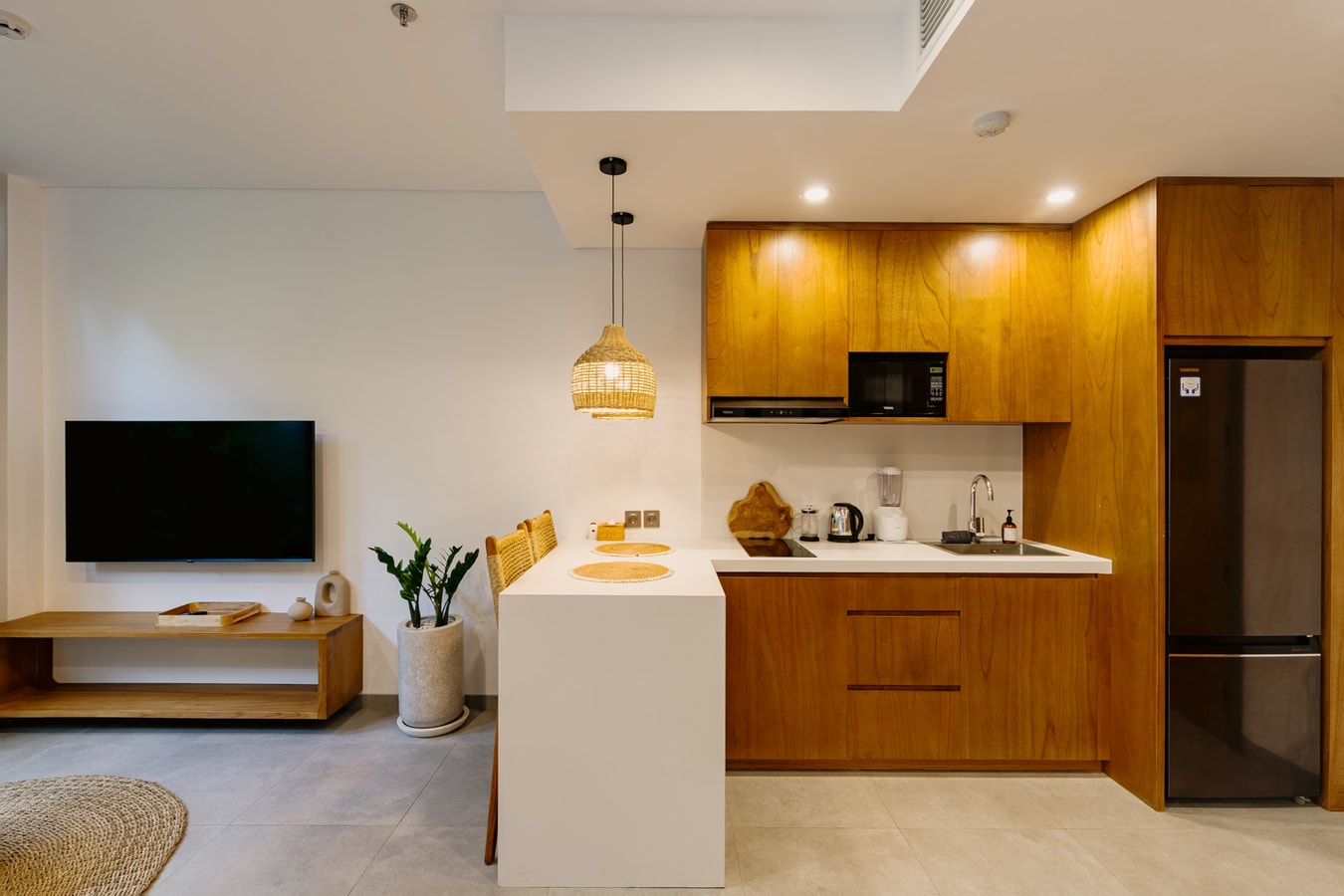 SM 108 - Deluxe Suite with Bathtub & Pool, Canggu in Canggu, Bali — image 3