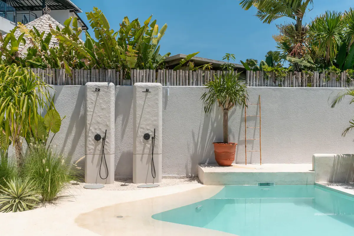 4 BR Tropical-Modern Walk-to-Beach Villa Canggu — 4BR Villa Rental in Canggu — image 14