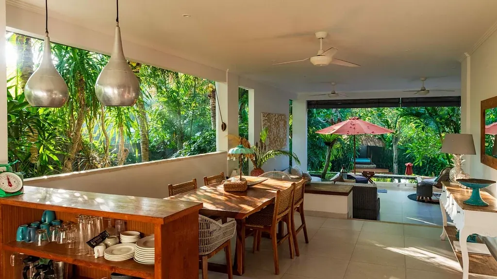 4 BR Private Villa Tabanan — 4BR Villa Rental in Tabanan — image 18