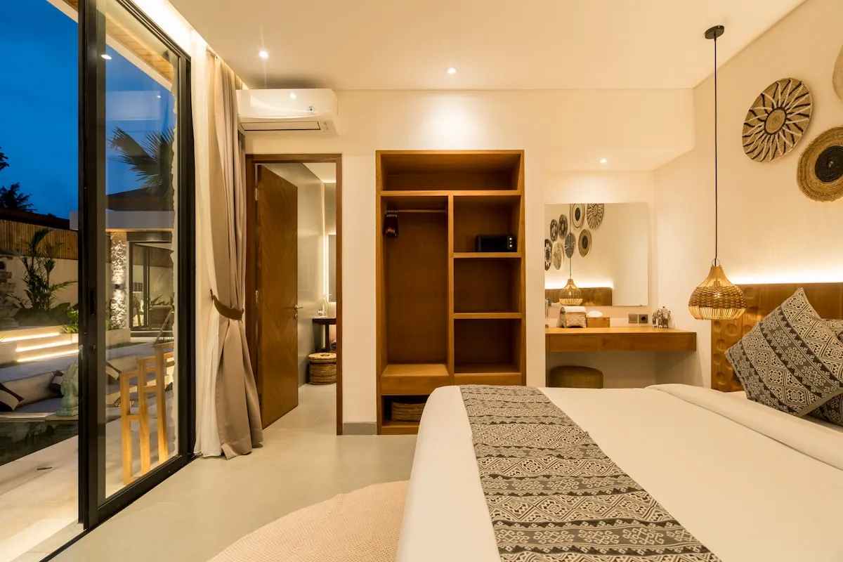 3 BR Rice-Field Pavilion Villa Ubud — 3BR Villa Rental in Ubud — image 9