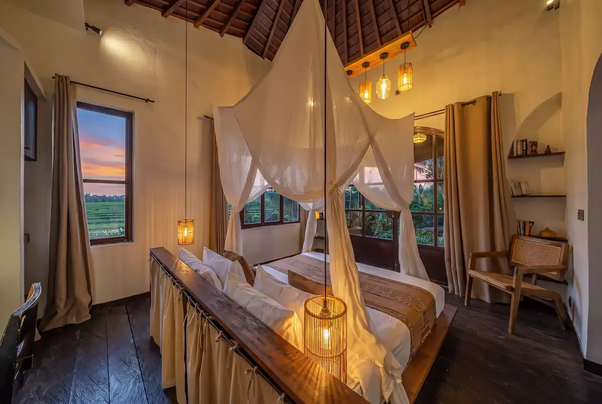 3 BR Infinity-Pool Garden Retreat Canggu — 3BR Villa Rental in Canggu — image 19
