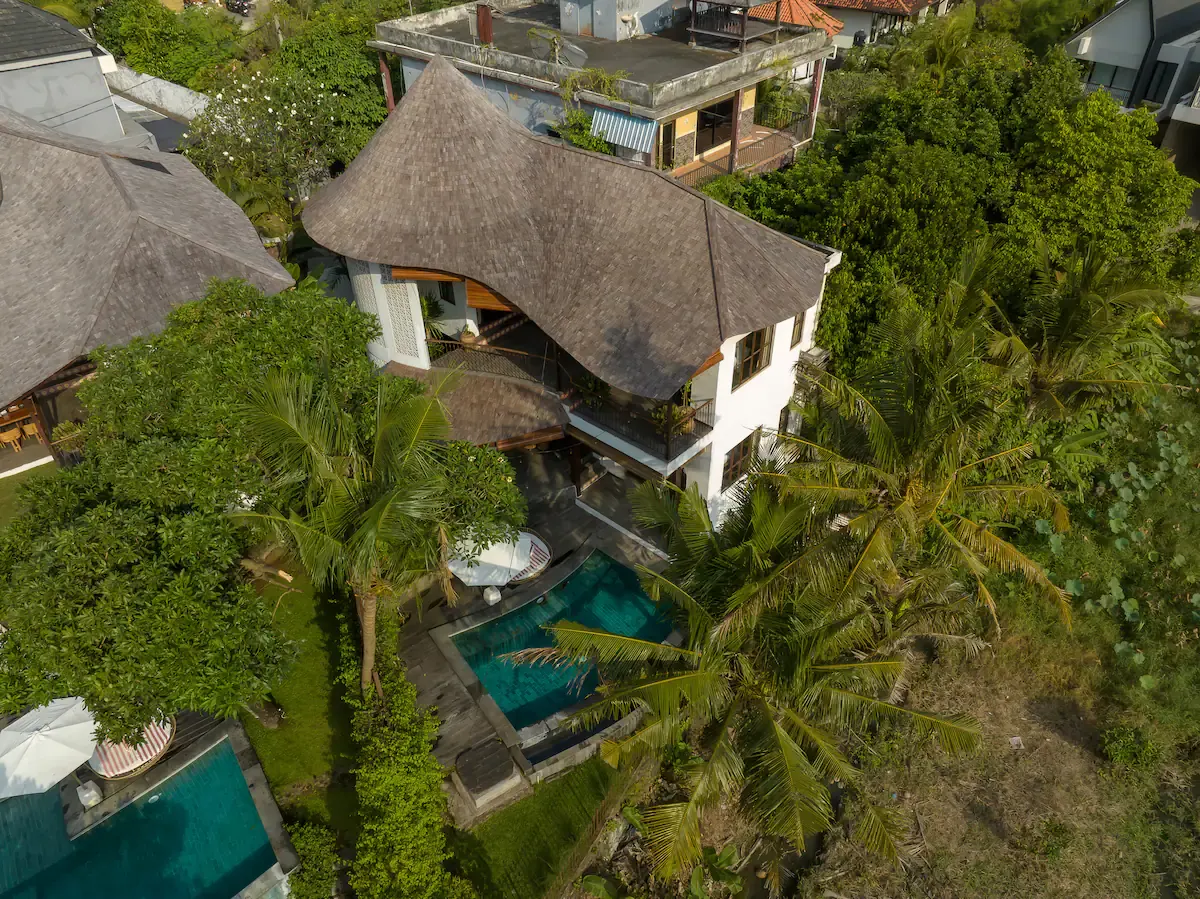 3 BR Infinity-Pool Garden Retreat Canggu — 3BR Villa Rental in Canggu — image 4
