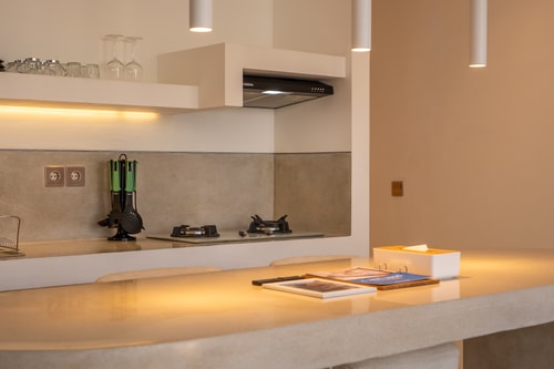 Luxury Designer 1BR Pool Villa near Pererenan Beach - Canggu, Bali — image 4