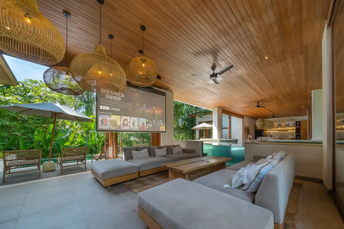 12 BR Cinema Pool Estate Ubud — 12BR Estate Rental in Ubud — image 10
