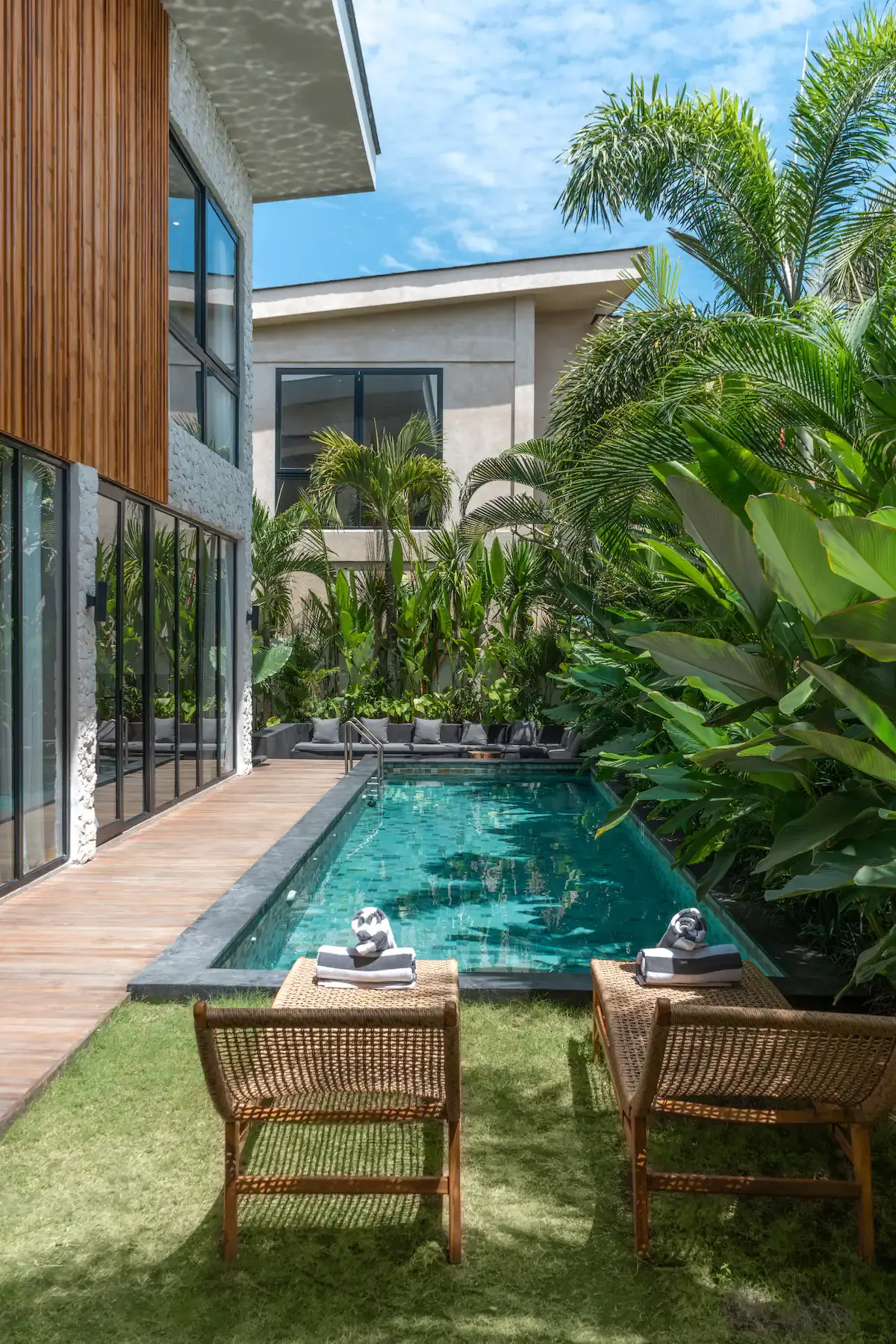5 BR Walk-to-Beach Tropical-Modern Villa Canggu — 5BR Villa Rental in Canggu — image 17