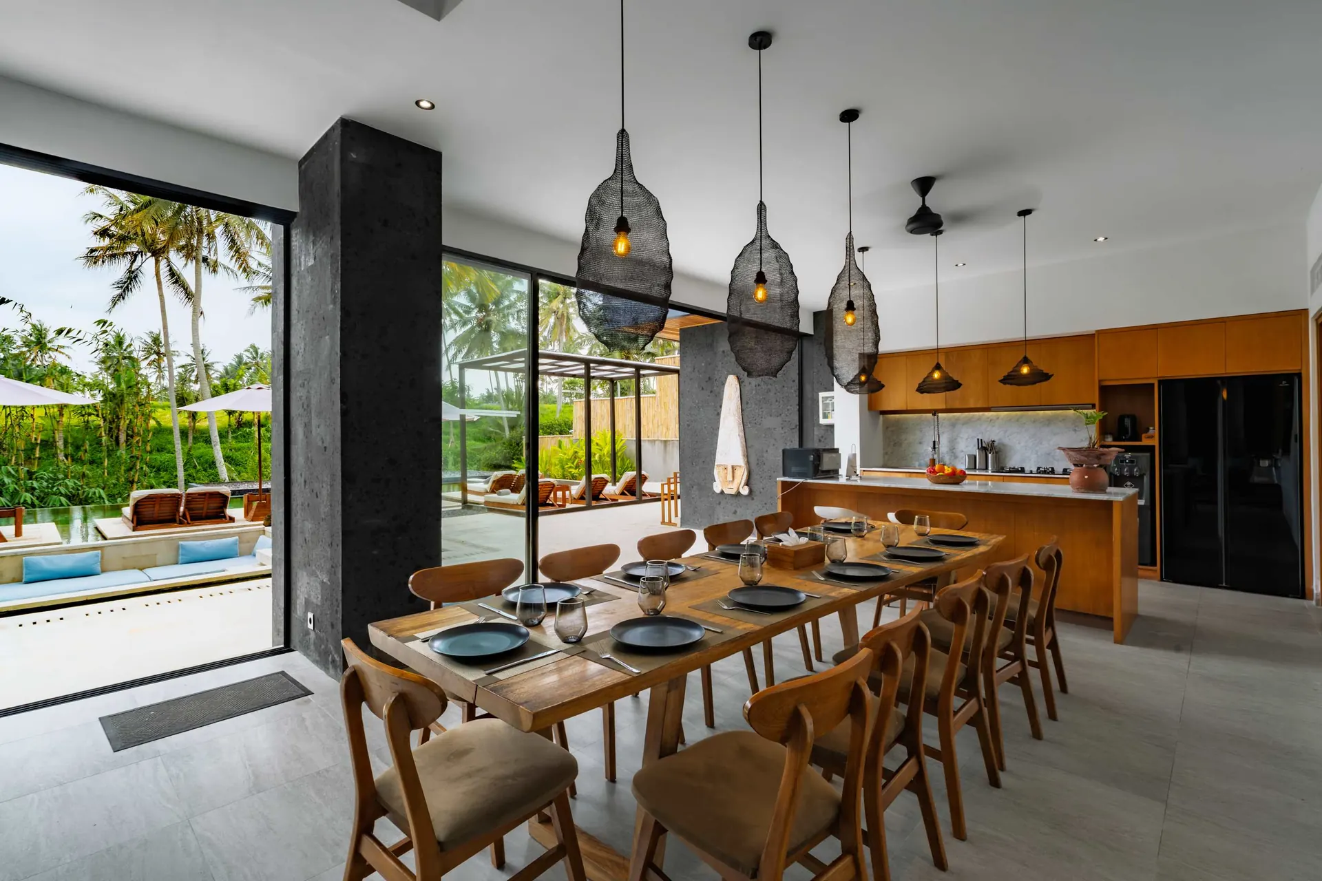 6 BR Jungle Contemporary Retreat Ubud — 6BR Villa Rental in Ubud — image 6