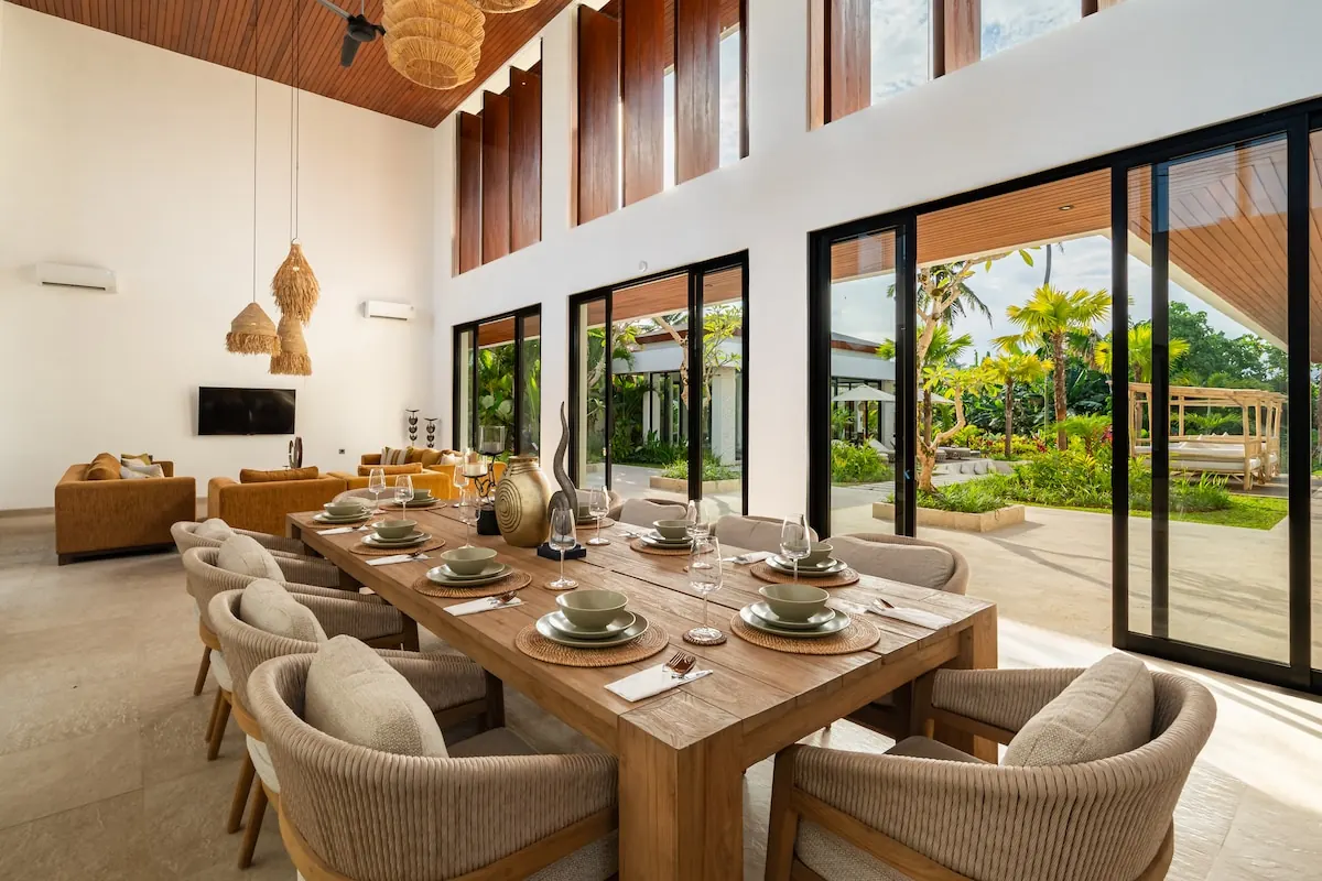 12 BR Padel Tropical-Modern Estate Ubud — 12BR Estate Rental in Ubud — image 17