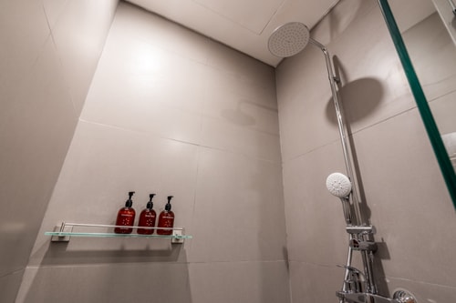 2BR Luxury Canggu | Rooftop Gym, Sauna & Pool in Canggu, Bali — image 16