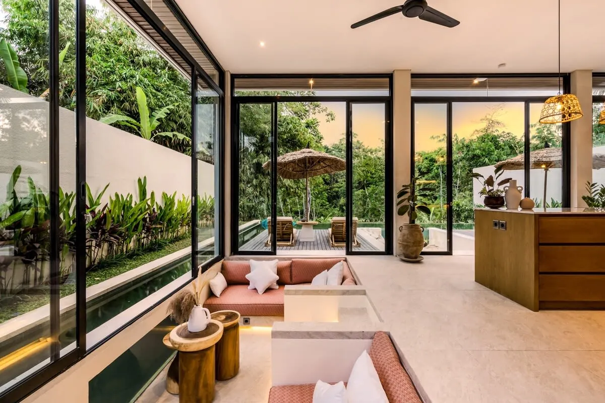 2 BR Tropical-Modern Infinity-Pool Villa Ubud — 2BR Villa Rental in Ubud — image 10