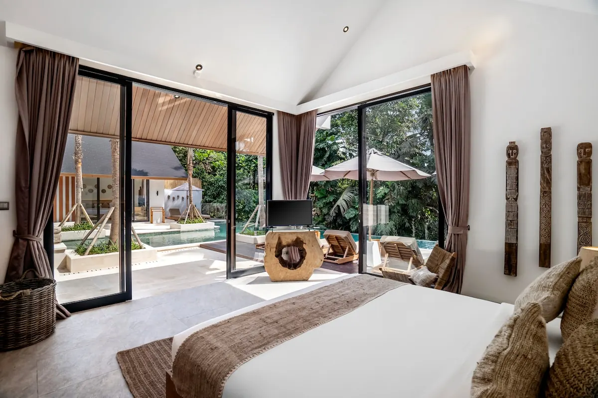 10 BR Tropical-Modern Infinity-Pool Estate Ubud — 10BR Estate Rental in Ubud — image 1