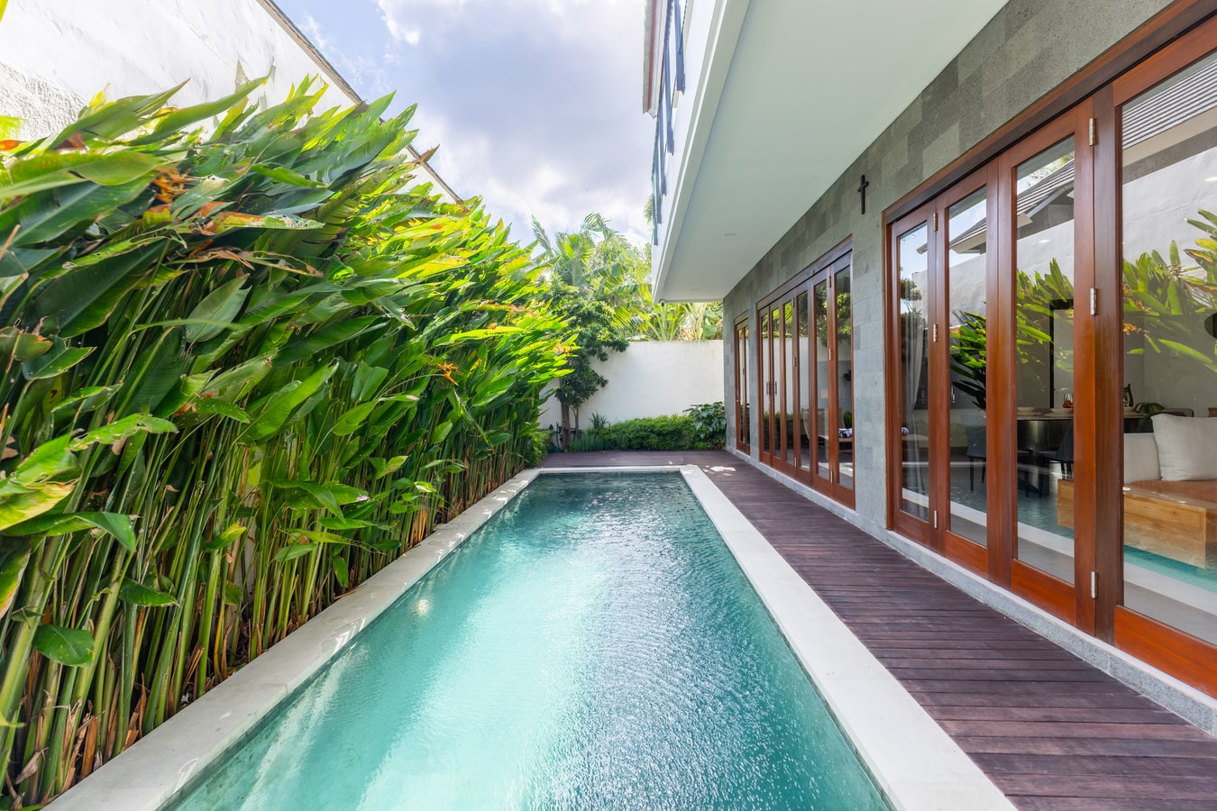2BR Chic Berawa Villa | Pool & Bathtub, Near Cafés in Canggu, Bali — image 11