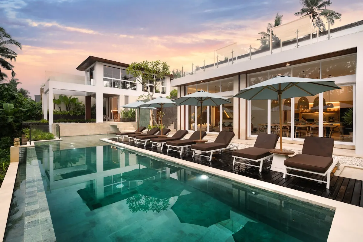9 BR Jungle-View Infinity-Pool Estate Ubud — 9BR Estate Rental in Ubud — image 7