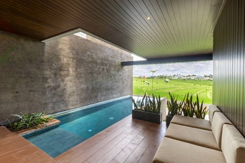 3BR Canggu Paddy View Pool Villa | Near Gym in Pererenan, Bali — image 1